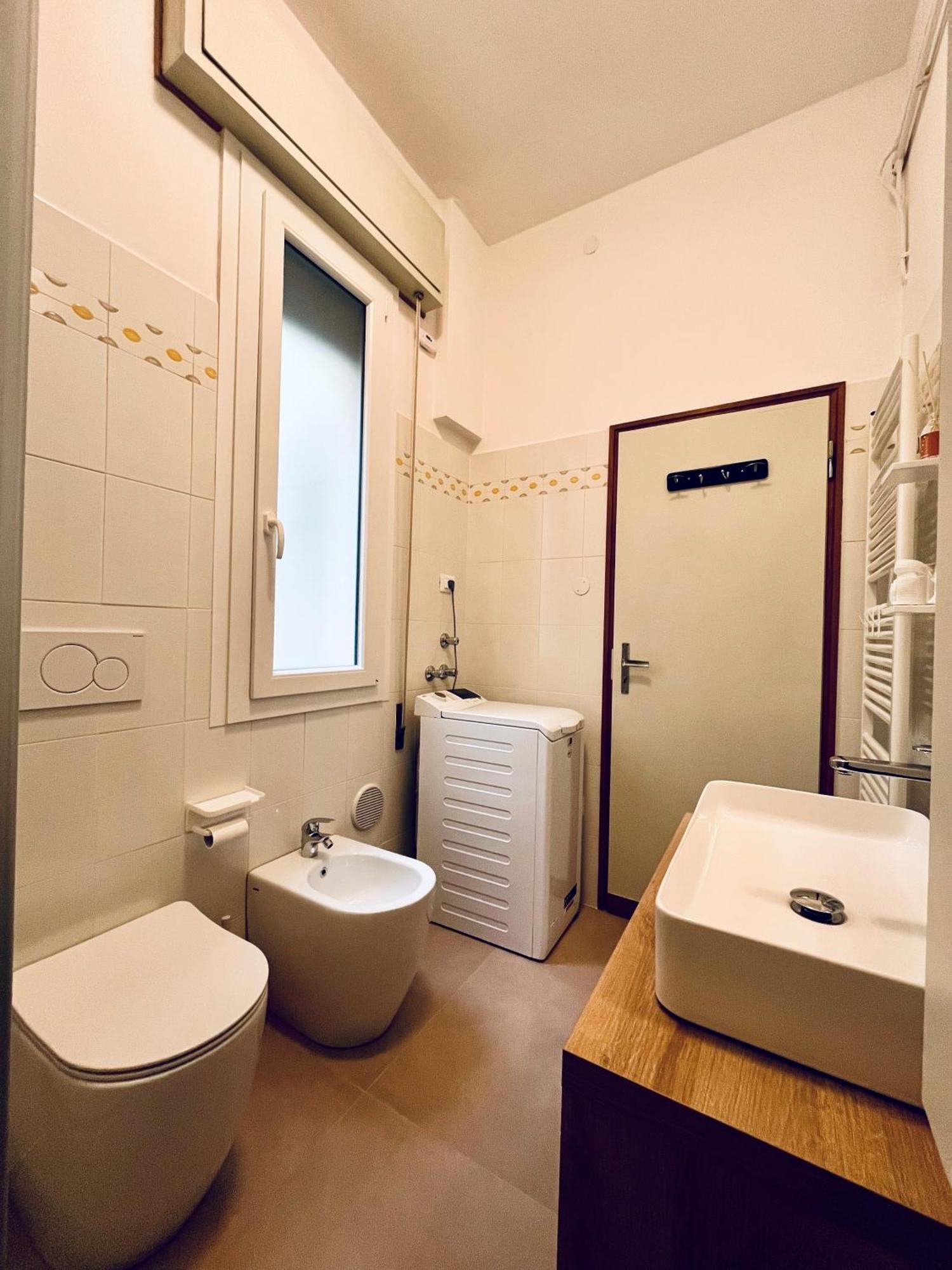 La Teranga Bed & Breakfast Имола Екстериор снимка